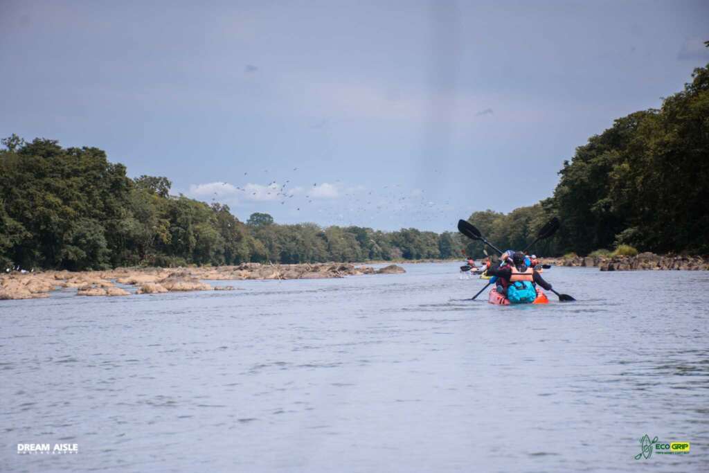 kayaking on mahaweli river